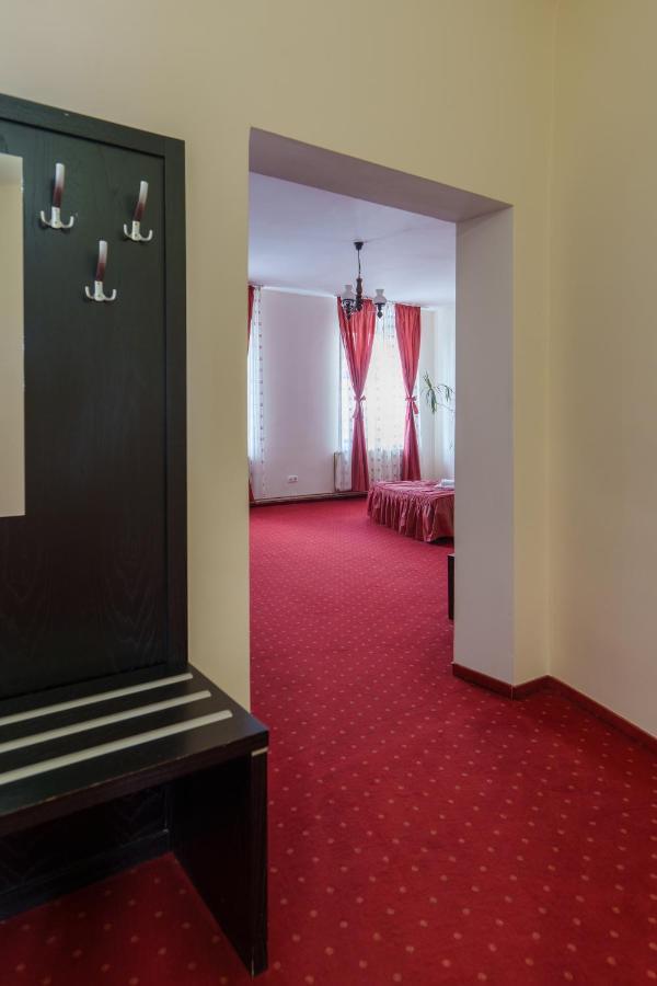 Hotel Rubin*** Георгени Экстерьер фото