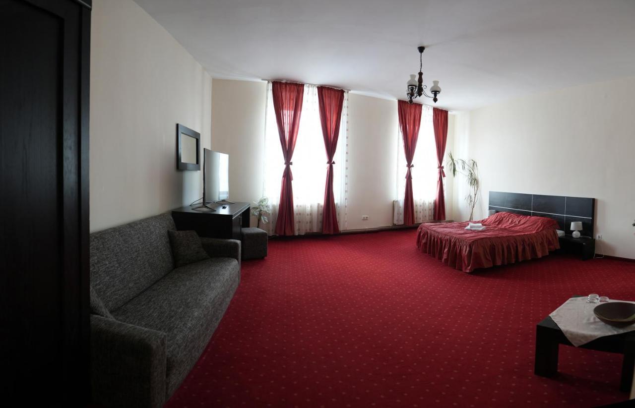 Hotel Rubin*** Георгени Экстерьер фото
